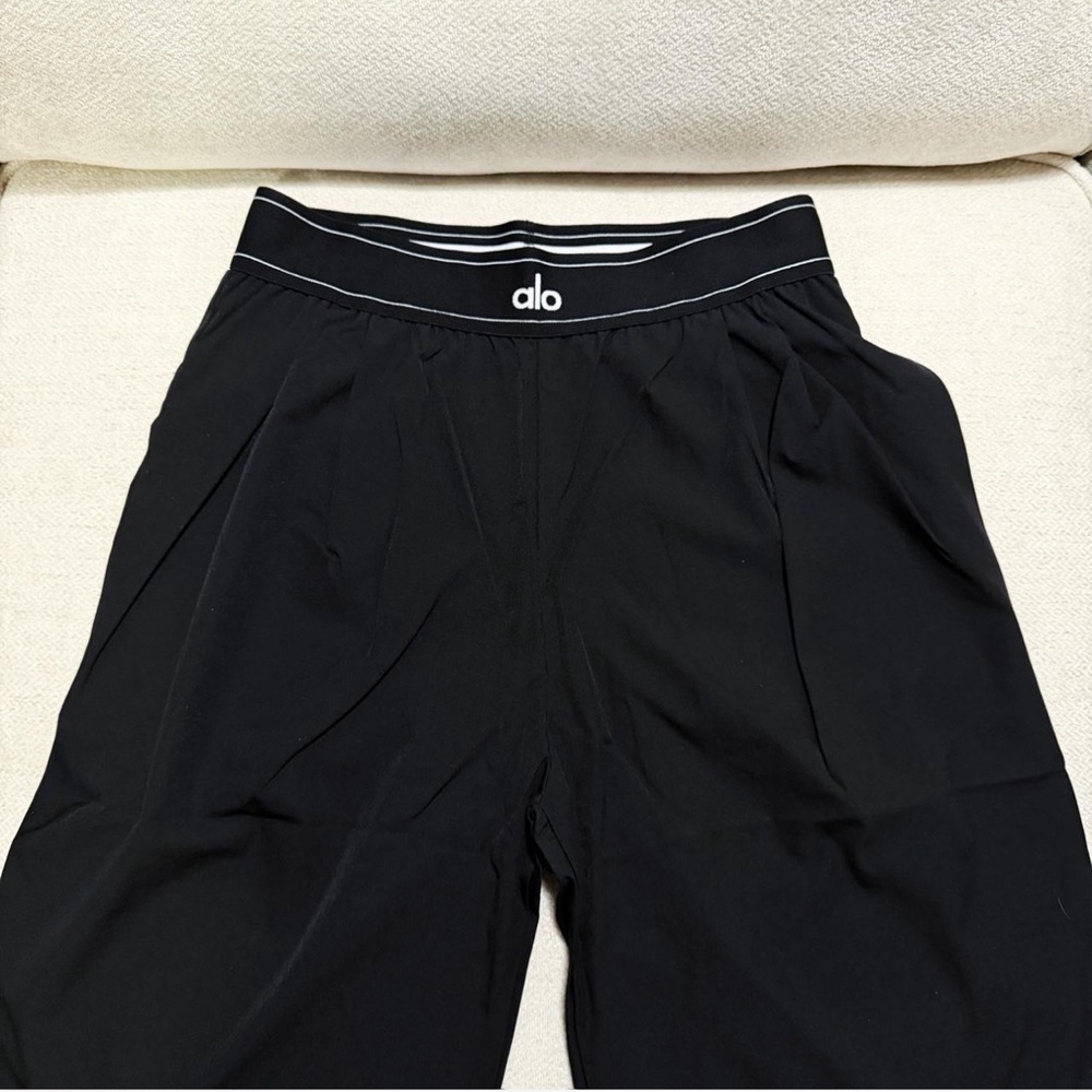 FINAL PRICE⬇️EUC🖤ALO YOGA🖤TROUSER PANTS - Picture 4 of 5